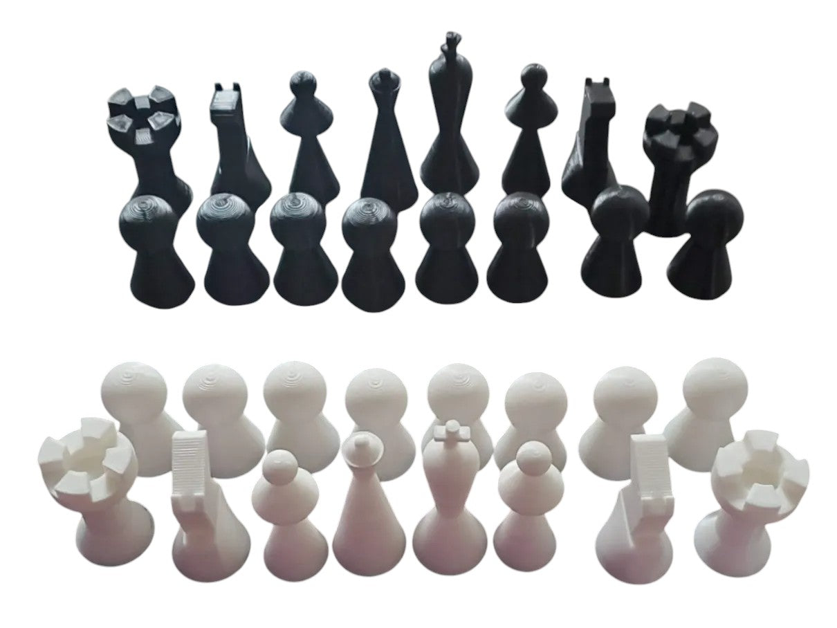 Round Style Chess Set