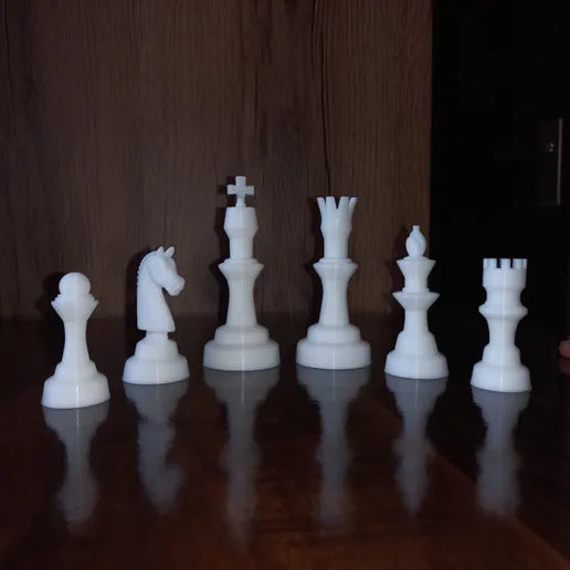 Standard Style Chess Set 10